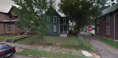  821 10TH ST NW CANTON OH 44703 3371