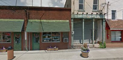 111 Nassau St W down East Canton Ohio 44730